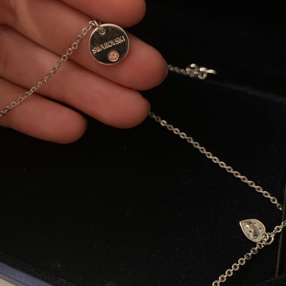 Swarovski Hello Kitty Pendant Necklace 🎄🤩 - Picture 7 of 7